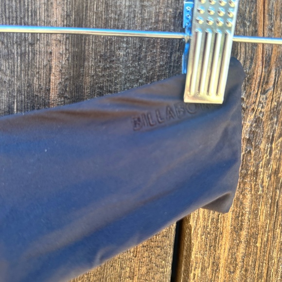 NWT Billabong Fiji Sol Searcher Hike Bikini Bottoms Pebble Black Cheeky Skimpy - Picture 11 of 14